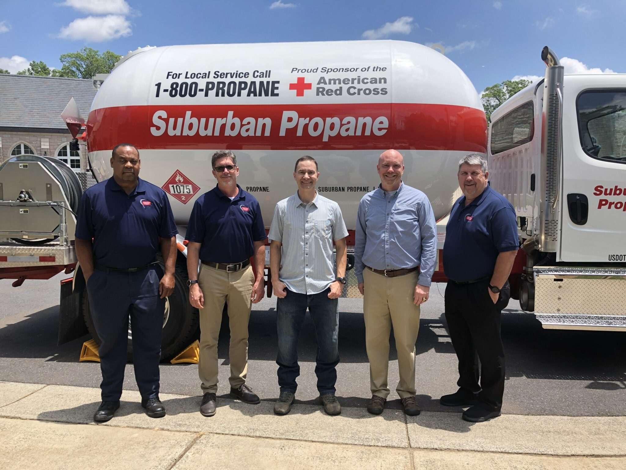 suburban-propane-and-veterans-bridge-home-partner-for-hiring-event